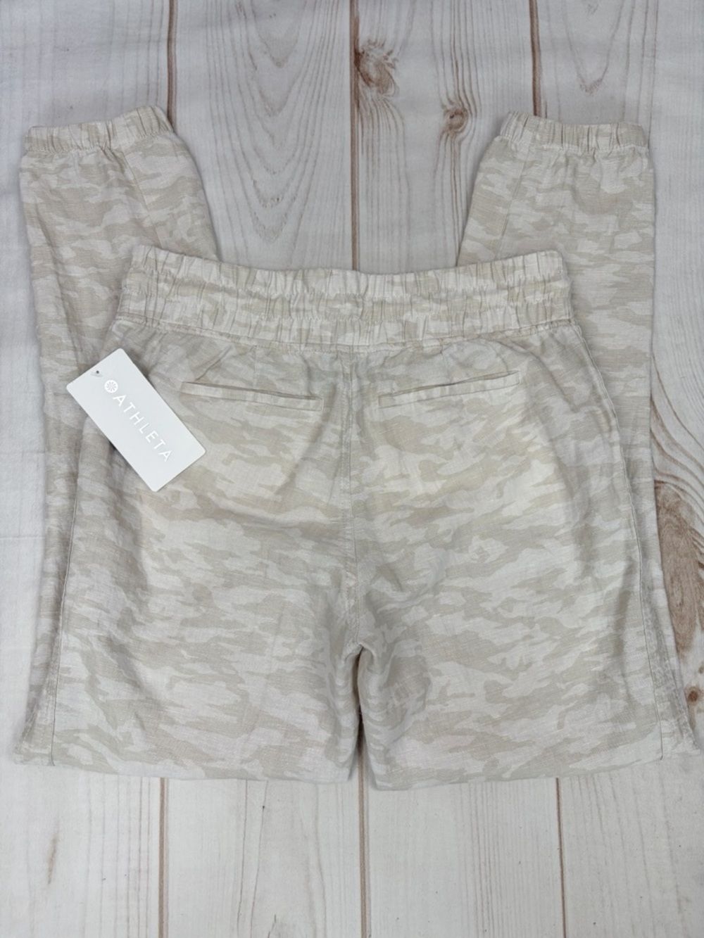 NWT Athleta Cabo Tide Linen Jogger Neutral Camo Sz 6 Tall - Picture 9 of 15